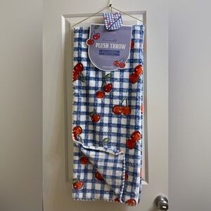 Envogue 🍒 50x70  Cherry & Blue Checked Plush Reversible Throw Blanket NWT